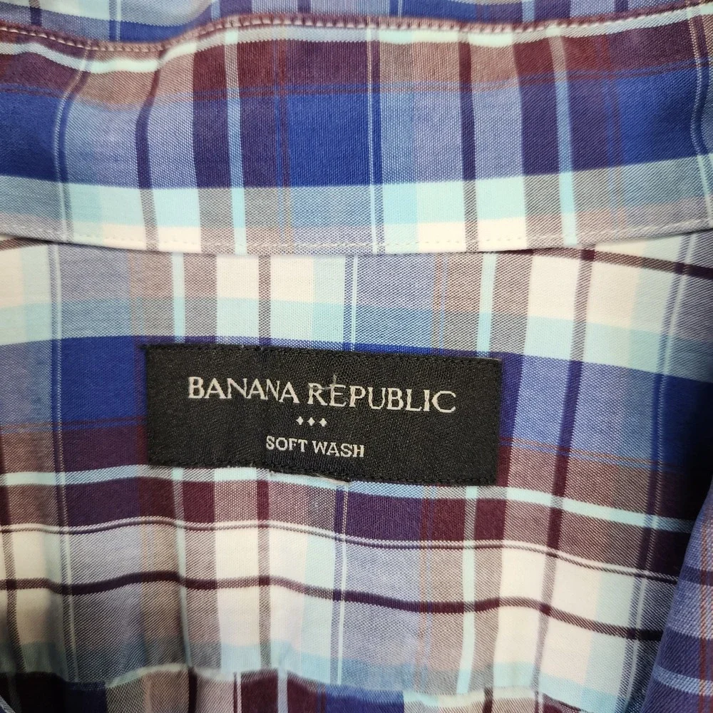 Banana Republic Soft Wash Plaid‎ Short Sleeve Button Down Shirt Blue Mens Large